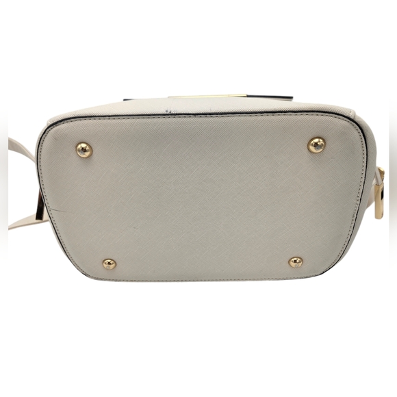 Wink Kangaroo Backpack Purse Bag Winter White Side Zippers Adjustable Straps - Picture 5 of 16